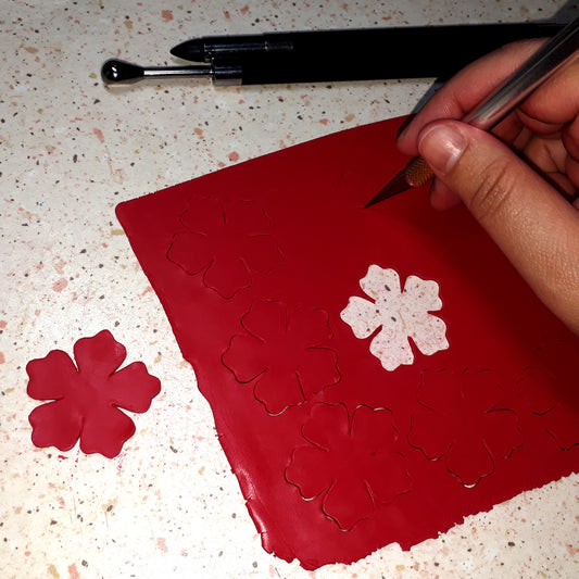 Artistic poppies little dangling earrings