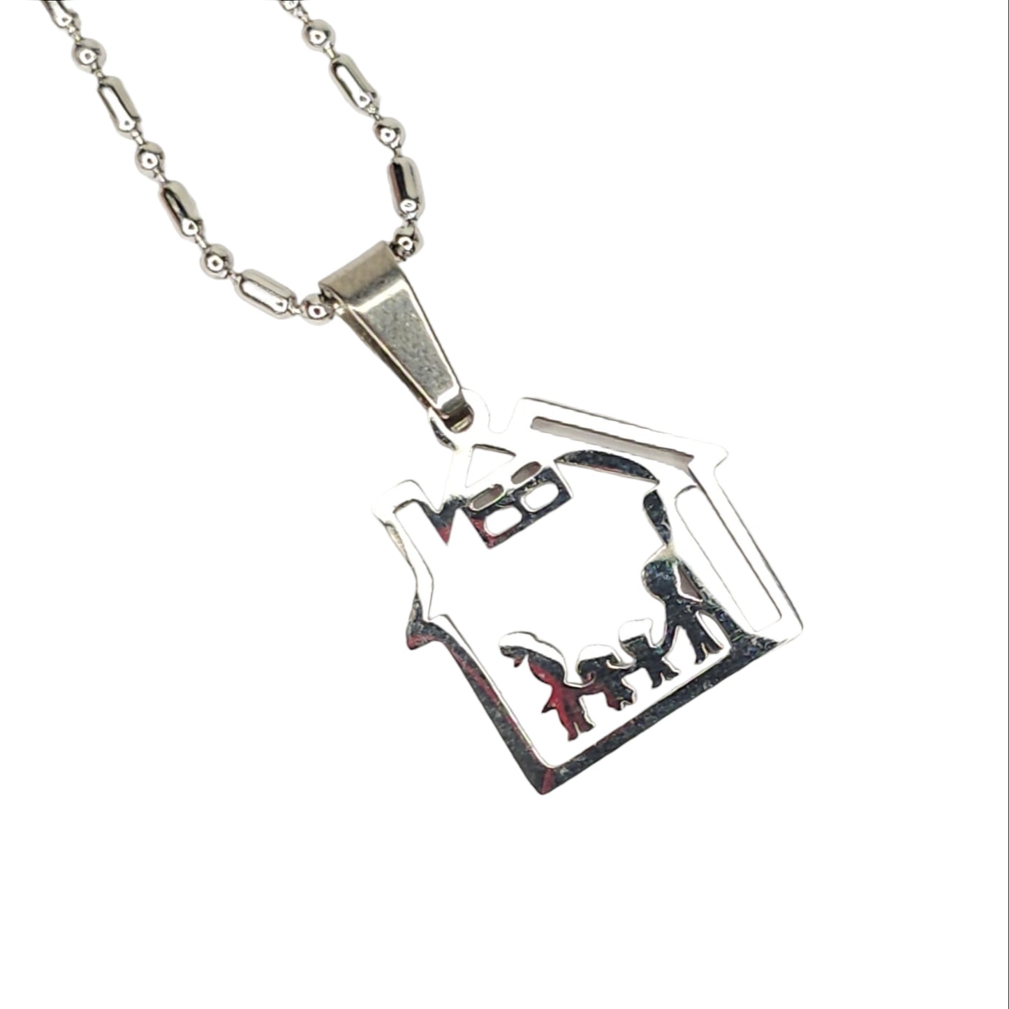 Κοντό ασημί μενταγιόν οικογένεια μέσα σε σπίτι από ανοξείδωτο ατσάλι