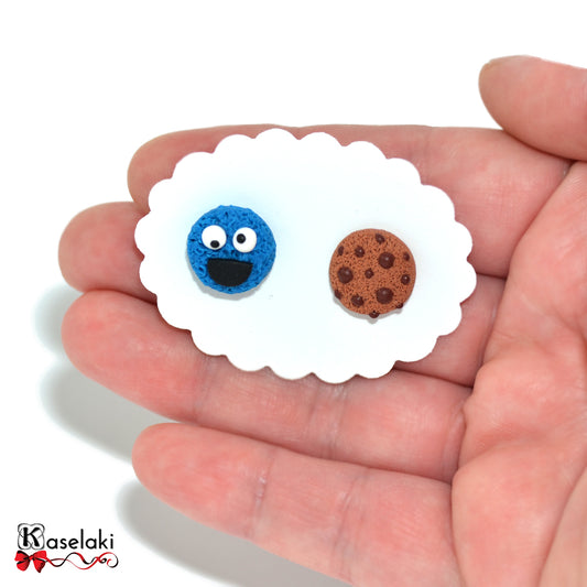 Cookie monster earrings and chocolate chip cookie