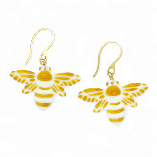 Κρεμαστά σκουλαρίκια μέλισσες ζουζουνάκια σε λευκό με χρυσό από πολυμερικό πηλό