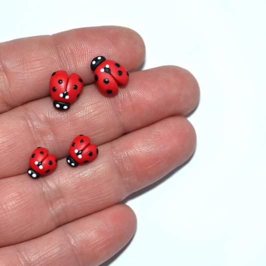 Ladybugs studded earrings